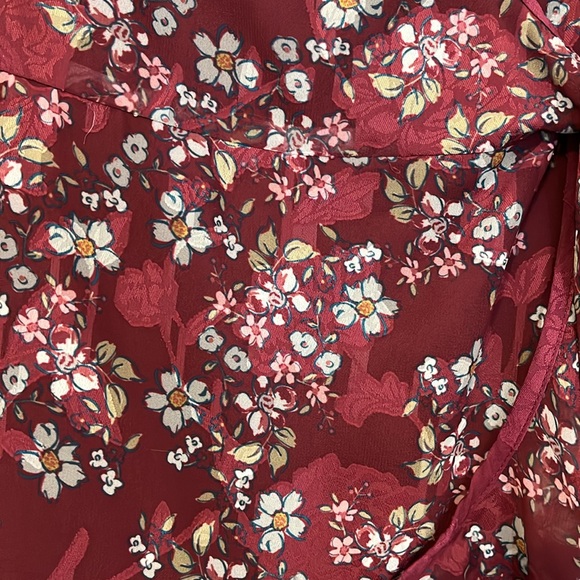 Burgundy floral wrap ROMPER (shorts) - Picture 4 of 4
